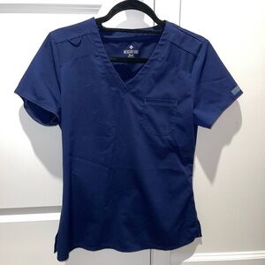 Med couture women’s navy scrub top small